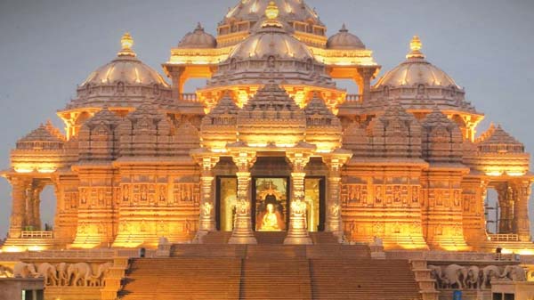 Swaminarayan Akshardham brilliantly showcases the essence of India‚Äôs ancient architecture, traditions and timeless spiritual messages.